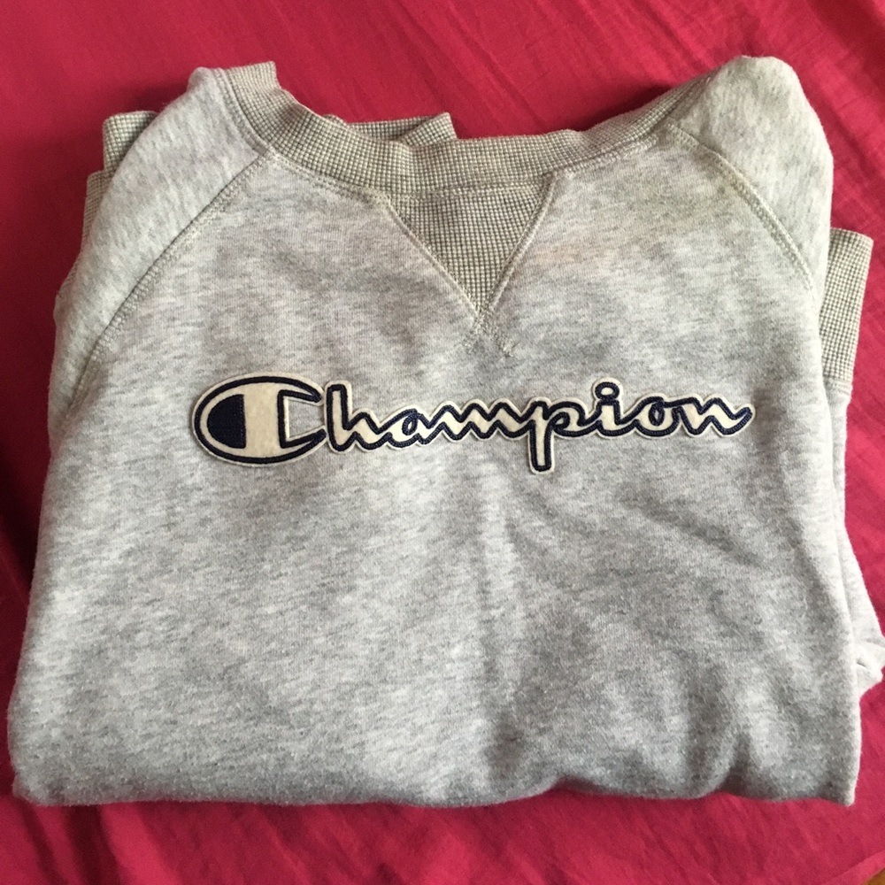 Champion pullover
